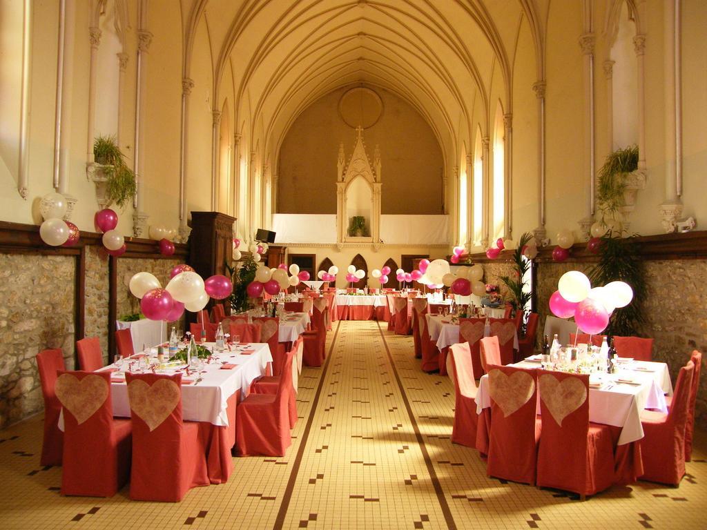Hotel-Restaurant De L'Abbaye Plancoet Exterior photo